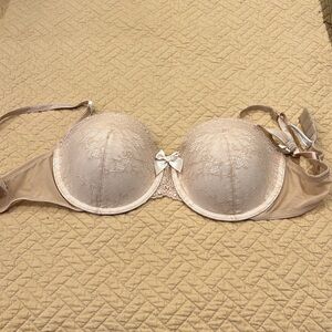 DKNY 34C beige padded bra